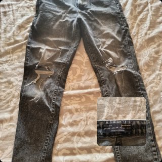 Varias prendas de ropa mujer