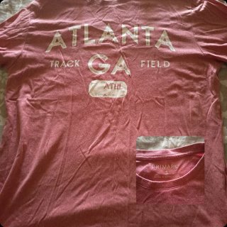 Varias prendas de ropa mujer