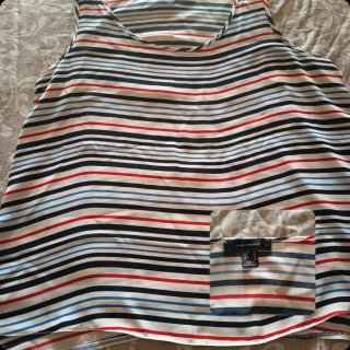 Varias prendas de ropa mujer