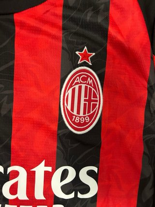 Kit calcio Milan modric
