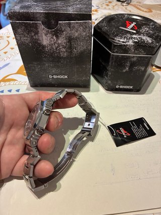 Reloj Casio G-Shock Módulo 5611 Nuevo
