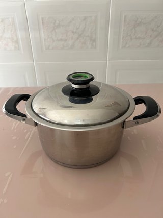 Olla AMC 20cm