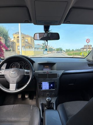 Opel Astra 2005 1.9 CDTI