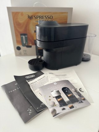 Cafetera Nespresso Vertuo Pop – como nueva