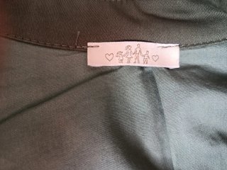 Gabardina de tela verde
