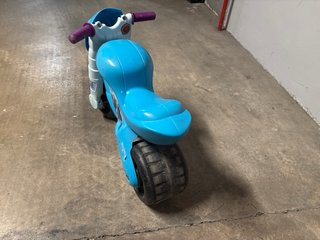Moto correpasillos Frozen