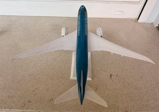 Maqueta Avión Boeing 787 Vietnam Airlines
