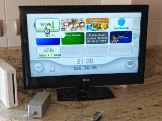 Nintendo Wii Fit Plus 4 mandos 3 juegos accesorios