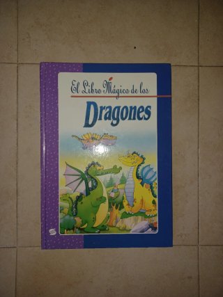 El libro mágico de los dragones