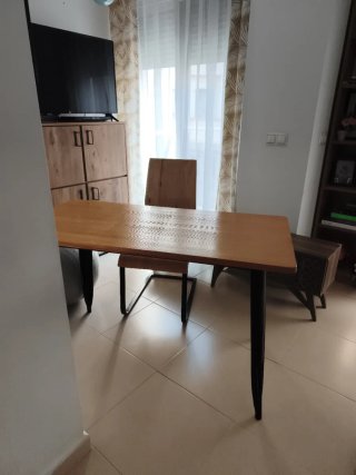 Mesa comedor/despacho madera y metal