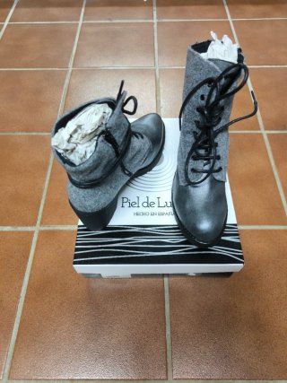 Botines Piel de Luna Talla 39 Mujer Nuevas