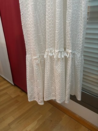 Vestido blanco M con escote dorado