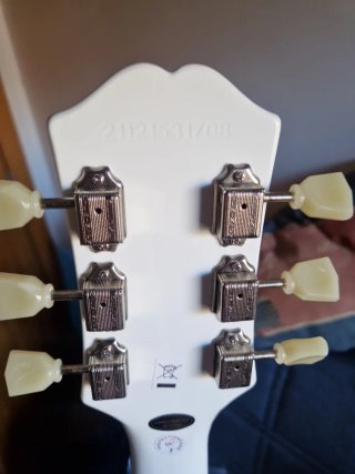 Epiphone SG Zurda Blanca