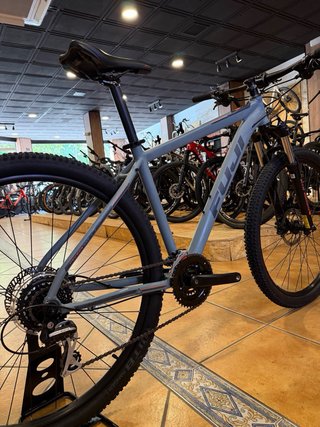Bicicleta Mtb Fuji Nevada 1.7 29 Talla L