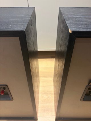 Altavoces B&W DM110 restaurados profesionalmente