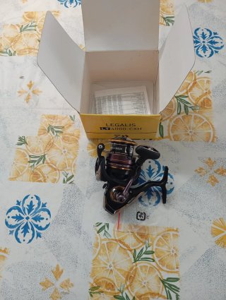 Carrete Daiwa Legalis 4000-CXH