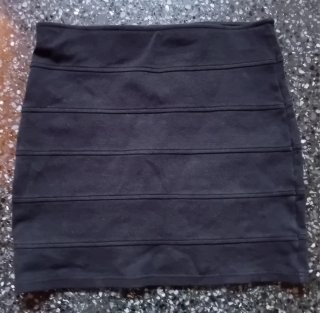 Minigonna nera Couture des Filles Taglia S