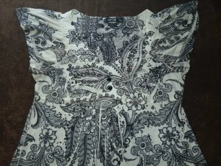Camiseta Apt. 9 Estampado Paisley Talla M