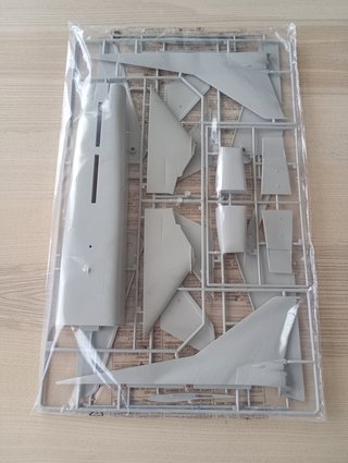 TUPOLEV TU-22M2 BACKFIRE B MAQUETA ITALERI 1/72