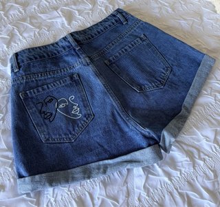 Shorts vaqueros tiro medio