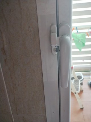 Puerta de aluminio