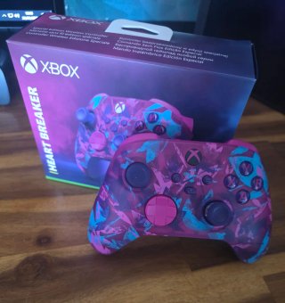 Mando Xbox Edición Especial Heart Breaker