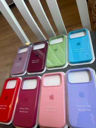 Fondi in silicone per iPhone 17 Pro Apple