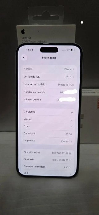 iPhone 15 plus + Cargador USB-C 20W