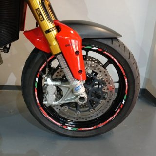 Ducati Multistrada 1200S Roja y Negra
