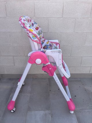 Trona de bebé con estampado de elefantes