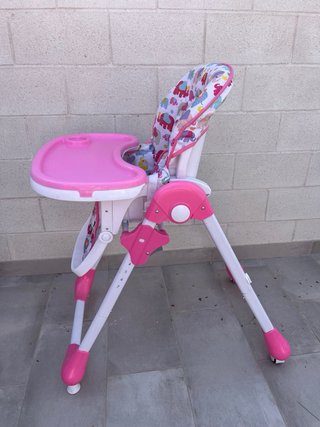 Trona de bebé con estampado de elefantes