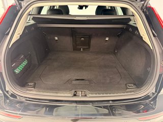 Volvo V60 B4 Momentum Pro Automático Diesel 197Cv