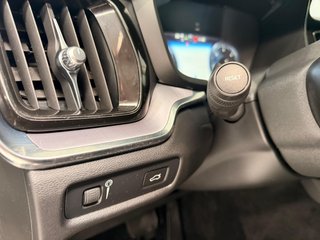 Volvo V60 B4 Momentum Pro Automático Diesel 197Cv
