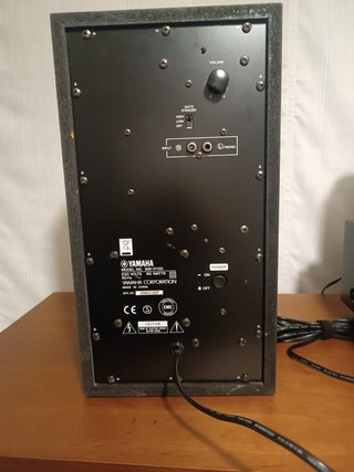 Amplificador Yamaha RX-V363 y altavoces 5.1