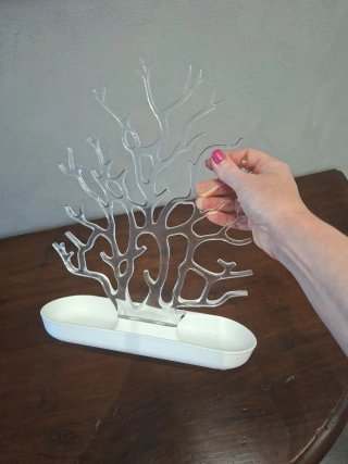 Albero portacollane trasparente e bianco