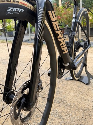 Berria Belador BR Dura-Ace Di2 Zipp 353 NSW