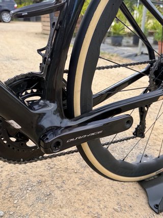 Berria Belador BR Dura-Ace Di2 Zipp 353 NSW