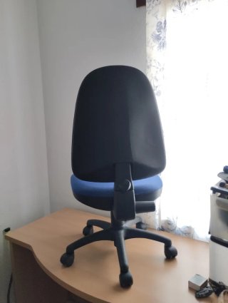 Silla de oficina buenísima