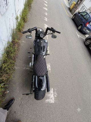 Harley Davidson Breakout 103 Negra