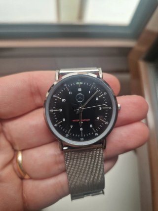 Reloj Mercedes Benz Negro y Plateado