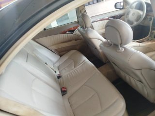 Mercedes-Benz Clase E 2004