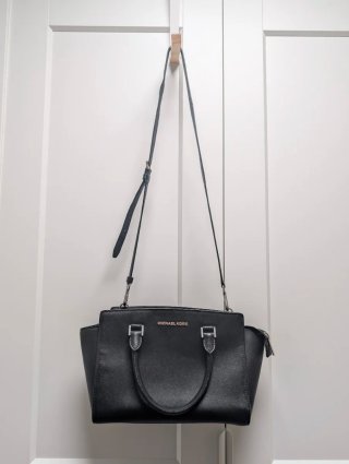 Bolso Michael Kors Salma Negro