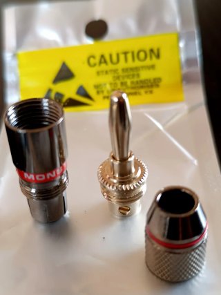 Conectores Monster Tipo Banana 4mm para HiFi AVR