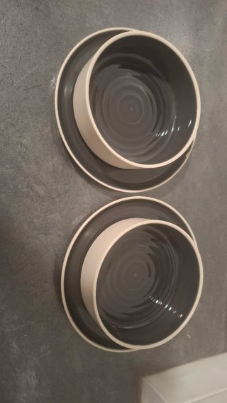 Lote Vajilla Ikea Negra y Transparente