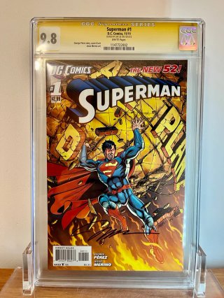 Cómic gradeado CGC 9.8 y Firmado - Superman 1 2011
