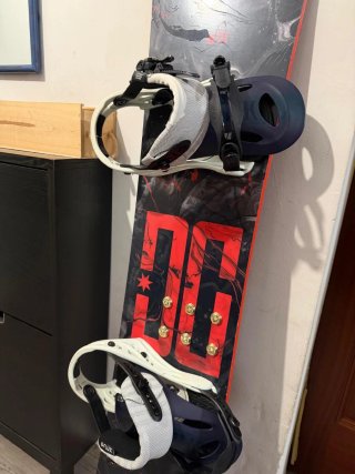 Tabla Snowboard DC Focus 2019 Roja