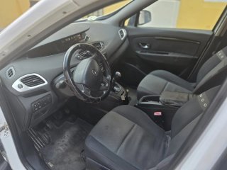 Renault Scenic 2013