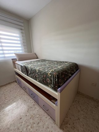 Cama nido doble con cajones y barandilla