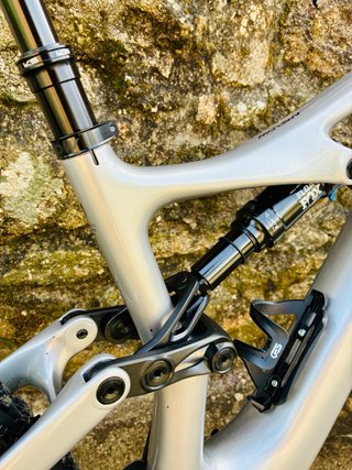 Bicicleta AMFLOW PL Carbon 2025