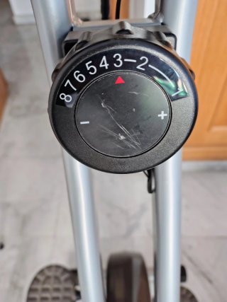 Bici Estática F-BIKE como nueva